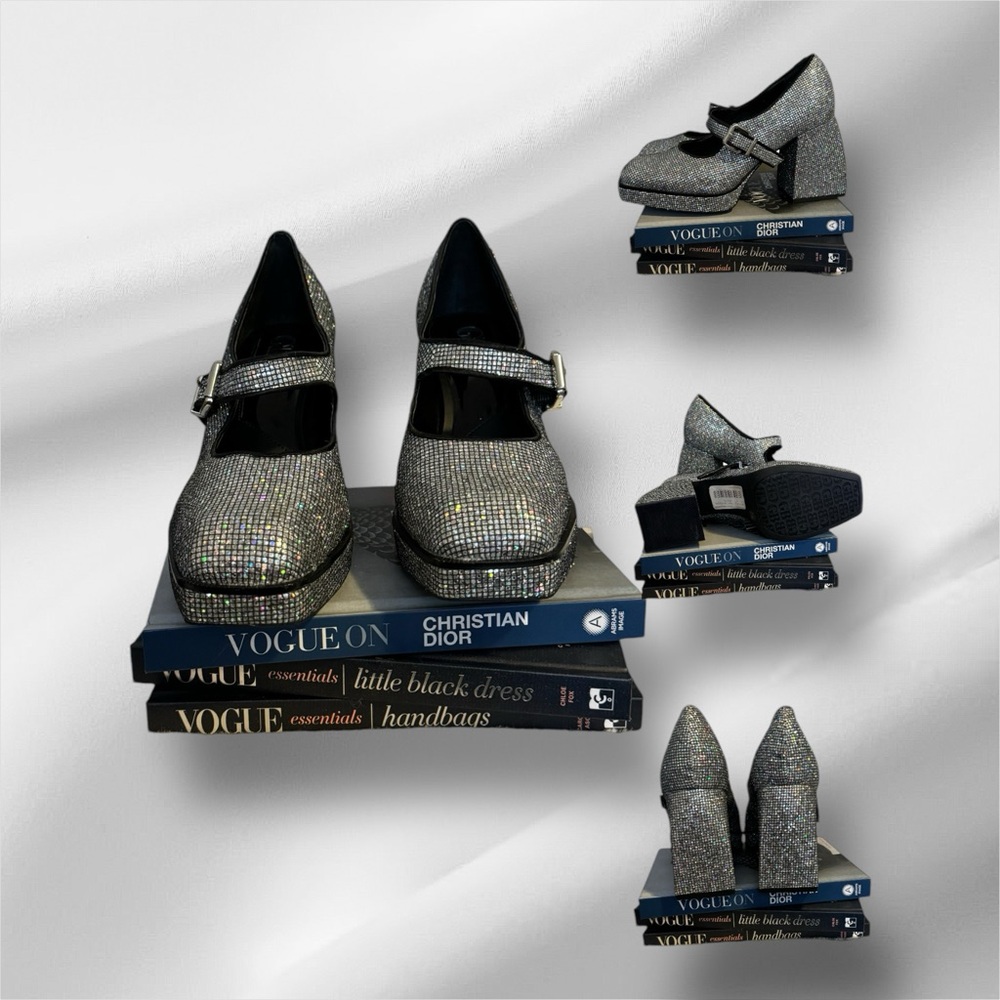 Silver retro platform Mary Jane shoes.